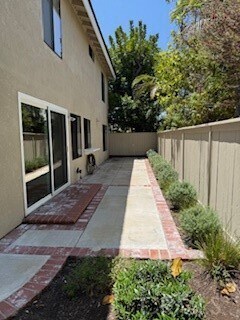 Building Photo - 10 Mountain Ash