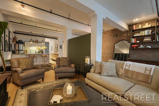 Floorplan - 337 Kent Avenue