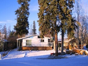 Building Photo - Whitefish River Views