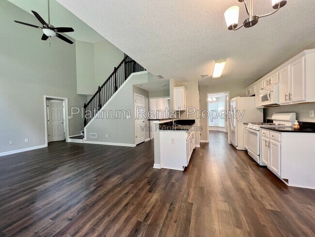 Building Photo - 2813 Priestcliff Dr SE