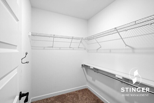 Building Photo - 154 Thistle Ln