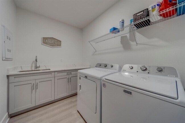 Building Photo - 400 150th Ave