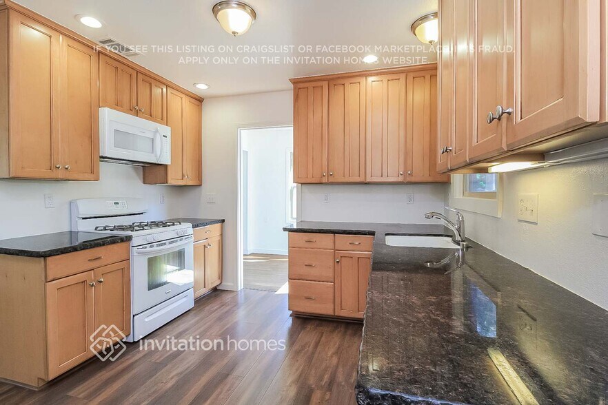 Building Photo - 2861 Herbert Way