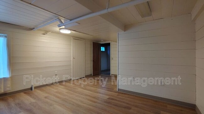 Building Photo - 2103 N Lafayette Ave