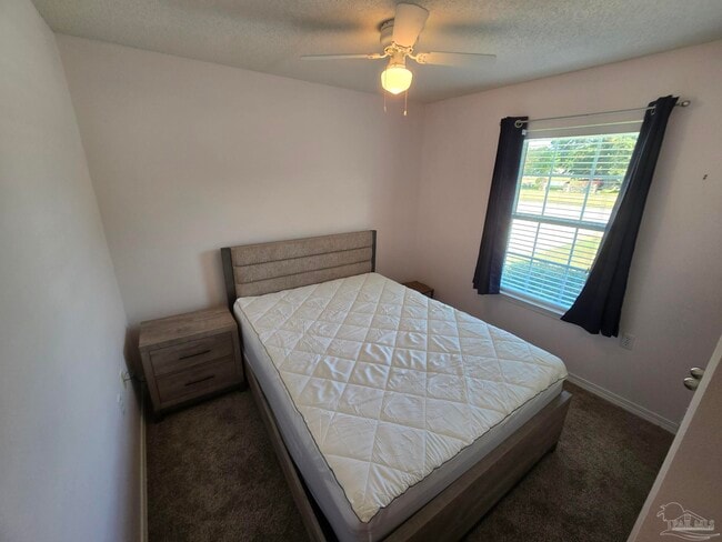 Building Photo - 9783 Cobblebrook Dr