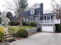 Building Photo - 521 Evergreen Rd