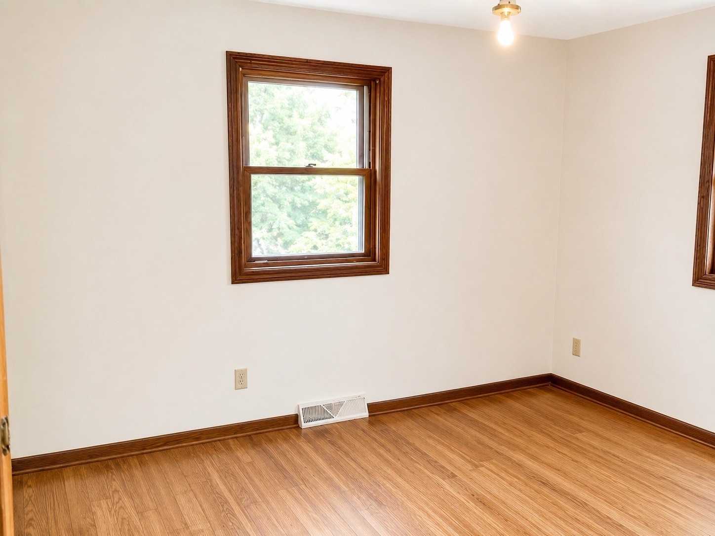 Affordable 2-bedroom, 1-bathroom single-family home for rent in Wausau featuring a garage, bright in - 1220 S 12th Ave