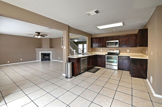 Building Photo - TWO STORY  |  4 BEDROOM  |  2.5 BATH  |  2135ft  |  GREAT SCHOOLS