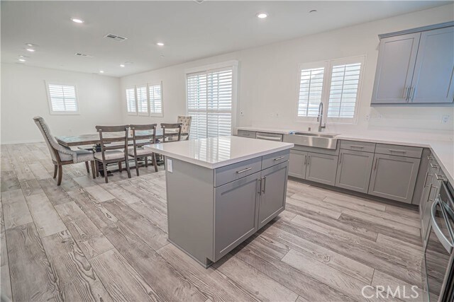 Building Photo - 17047 Zion Dr