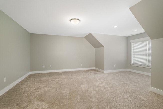 Building Photo - 26 Kiley Ln