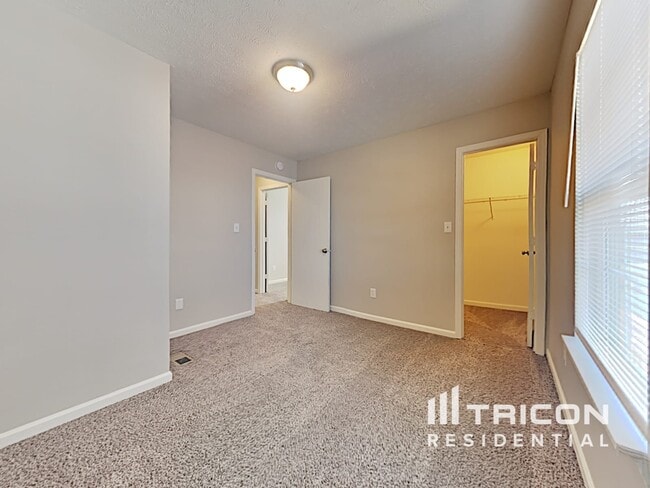 Building Photo - 2744 Lullwater Ln