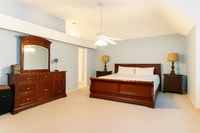 Building Photo - 1717 Shady Creek Dr