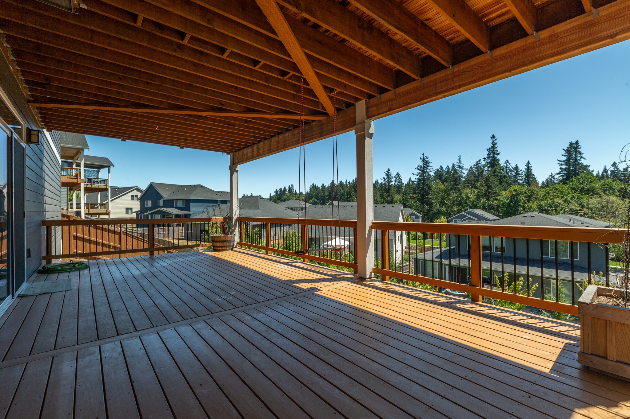 Lower Deck - 3352 NE Spruce Dr