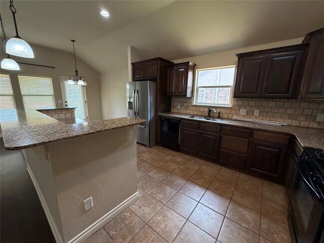 Building Photo - 3420 Bear Mountain Dr
