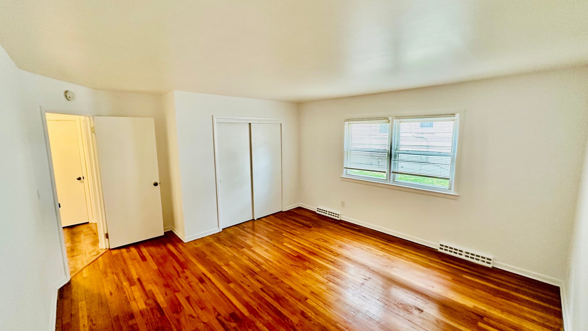 Building Photo - 108 W Bridge St