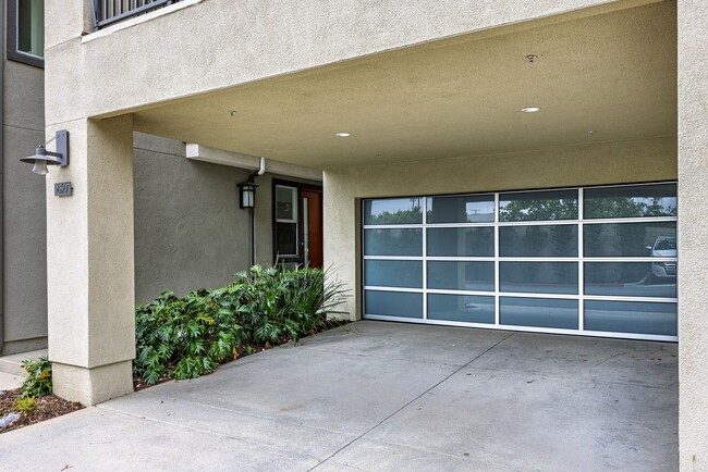 Building Photo - Lighthouse Community 4 Bedroom Home - Ocea...