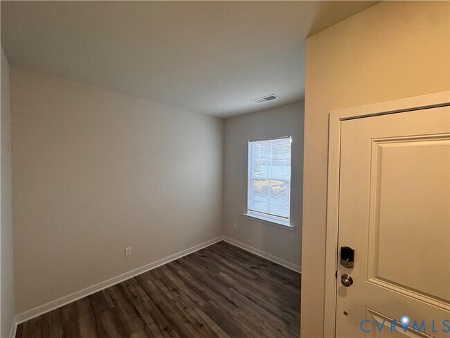 Building Photo - 6025 Crosswinds Blvd