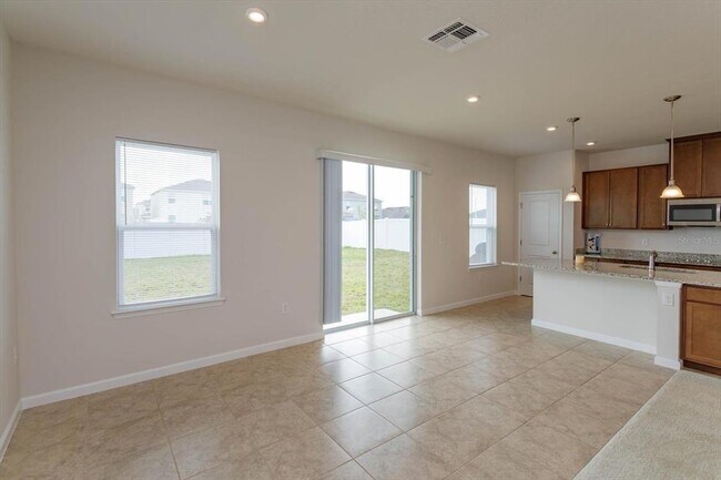 Building Photo - 1171 Cascade Dr