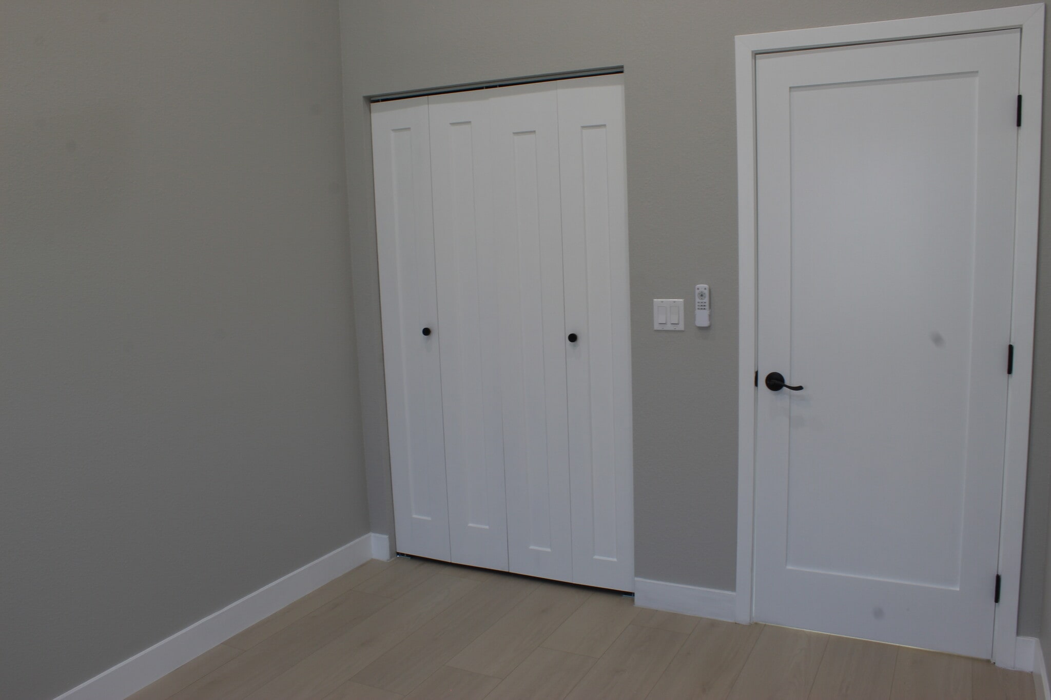 Building Photo - 20803 Bassett St