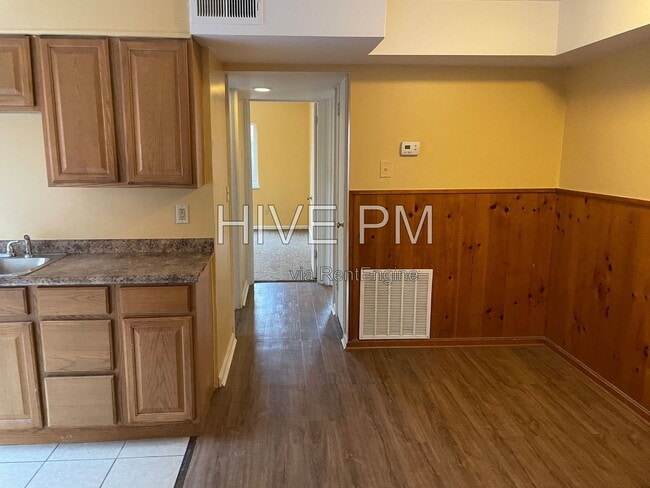 Building Photo - 2524 Flanigan Ct