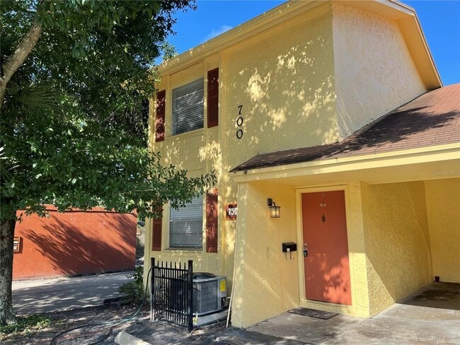 Building Photo - 7502 Bolanos Ct