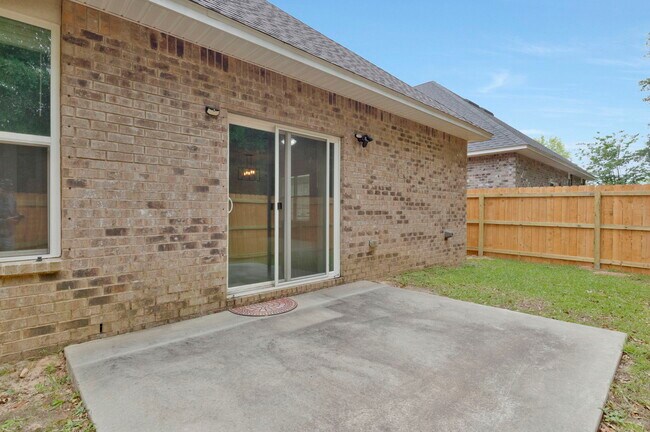 Building Photo - 5402 Parkside Dr
