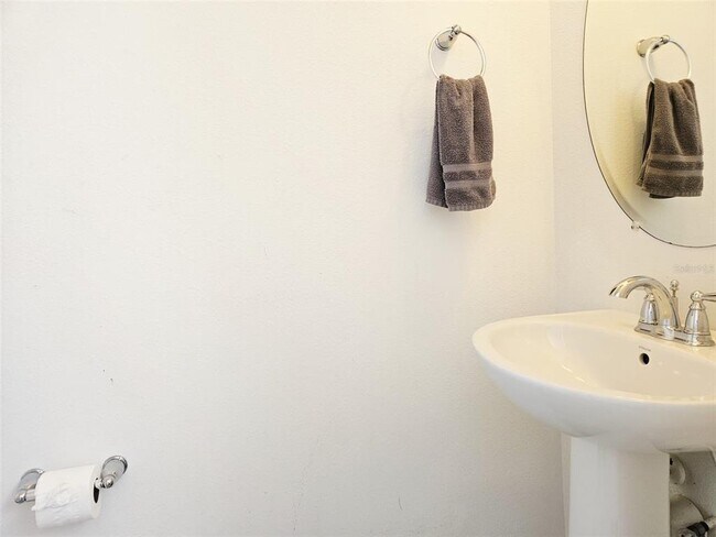 Building Photo - 386 Captiva Dr