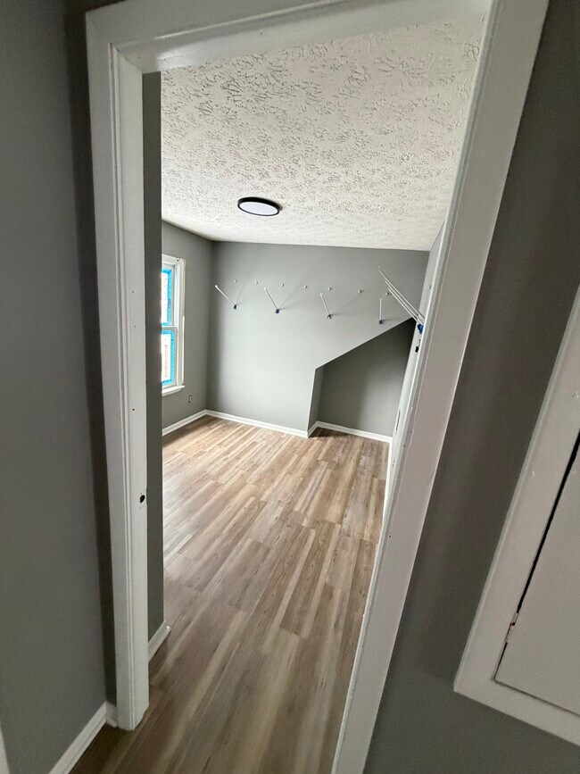 Building Photo - 116 Arlington Cir