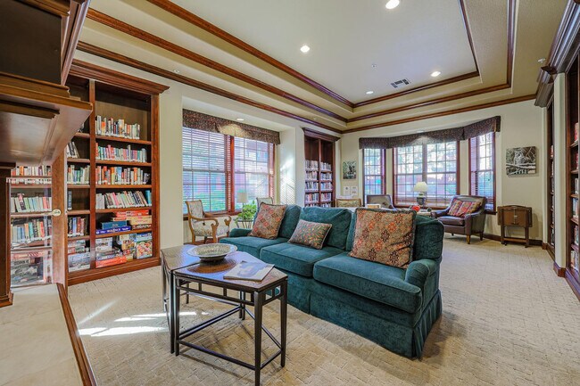 Building Photo - 14950 W Mountain View Blvd