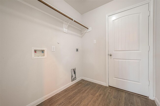 Building Photo - 17259 Quiet Song Ct