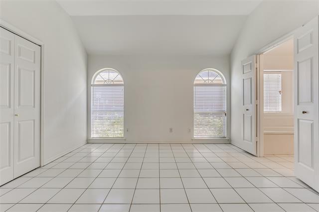 Building Photo - 4805 Bear Run Dr