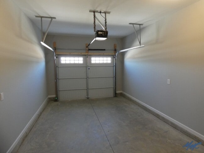 Building Photo - 5707 Dockside Dr