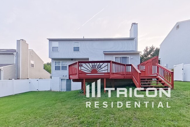 Building Photo - 5105 Aldershot Dr