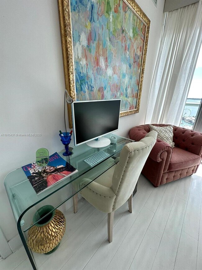 Building Photo - 888 Biscayne Blvd