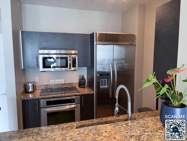 Building Photo - 550 Okeechobee Blvd