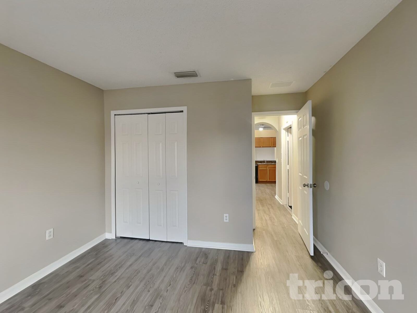 Building Photo - 11759 Lynmoor Dr