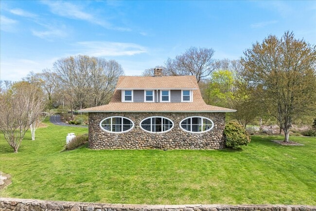 Building Photo - 28 Palmer Neck Rd