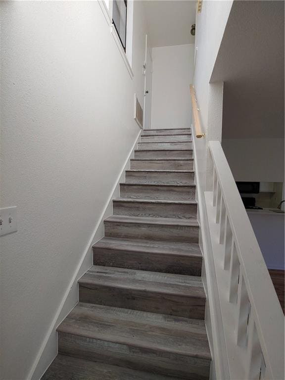 Building Photo - 13353 Water Oak Ln