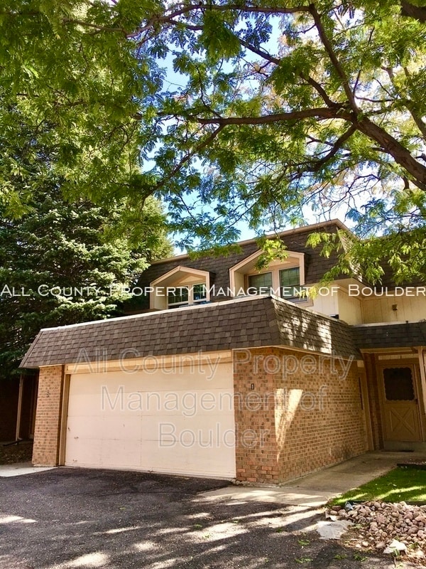 Building Photo - 3850 Paseo del Prado