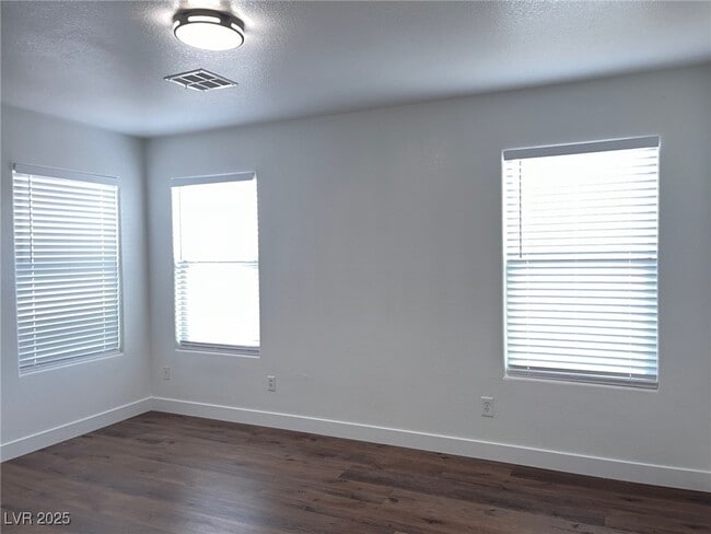 Building Photo - 2609 Calico Hearts Ct