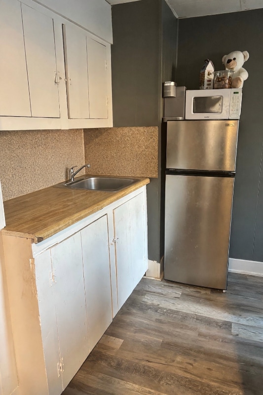 Building Photo - 510 Main St