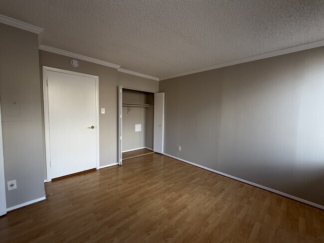 Building Photo - 1245 13th St NW