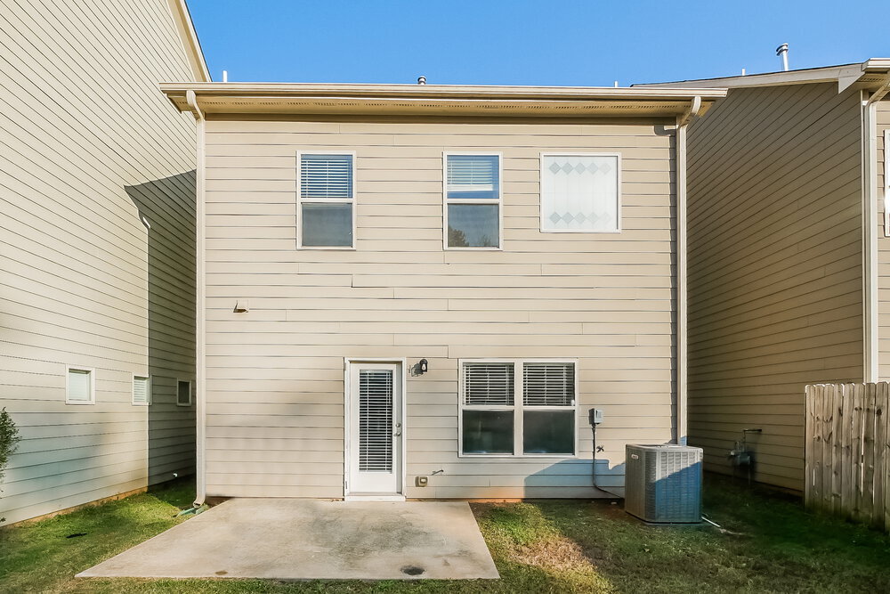 Building Photo - 143 Preserve Dr