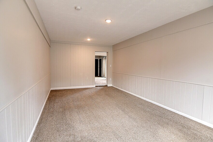 Building Photo - 403 Coventry Pl