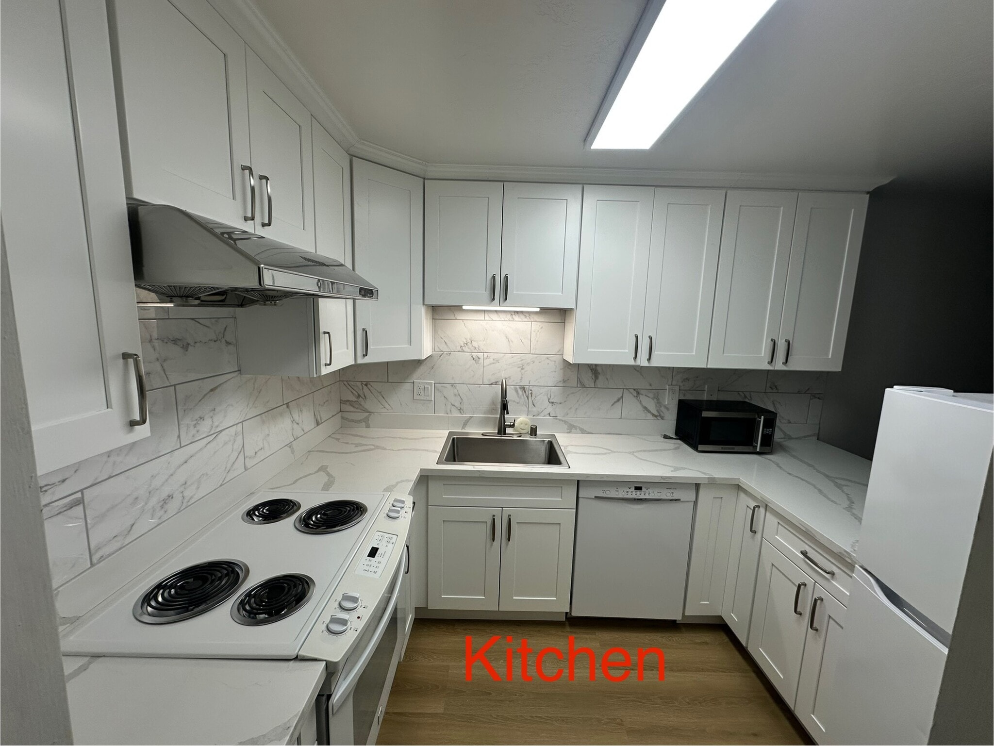 Building Photo - 2655 Edison St