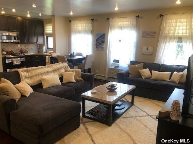 Building Photo - 1 Jefferson Ave