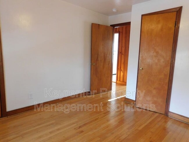 Building Photo - 277 Skyview Cir