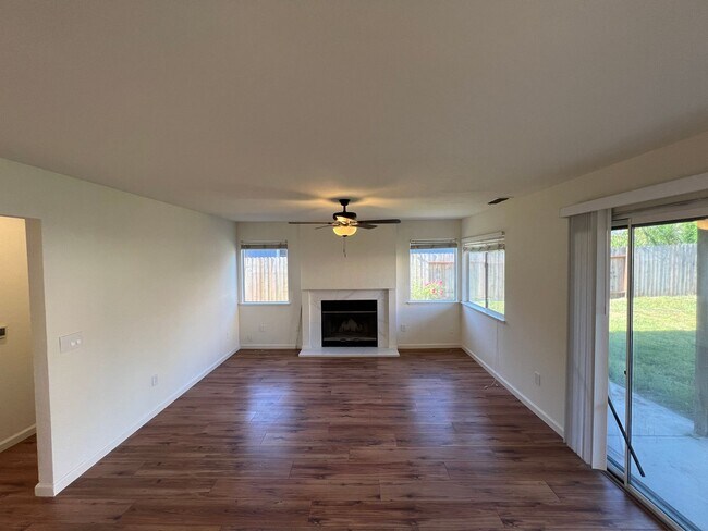 Building Photo - 2809 Gibson View Way