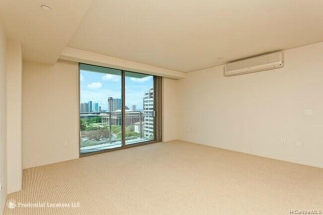 Building Photo - Capitol Place 2/2/2