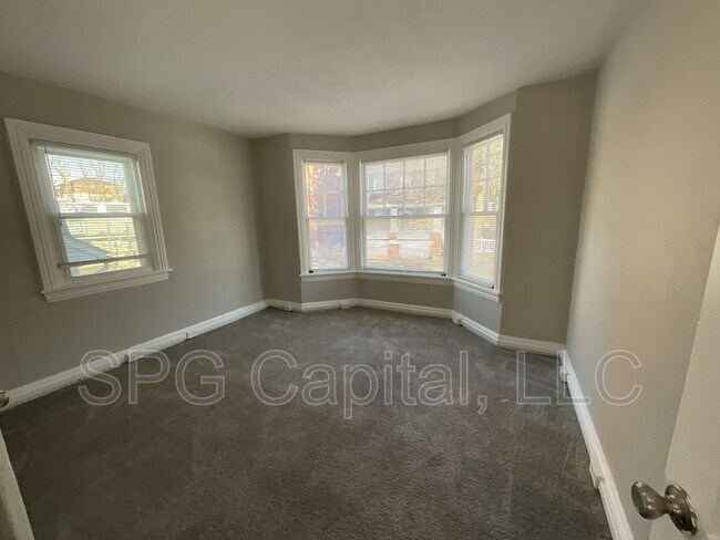 Building Photo - 32 N 2nd St